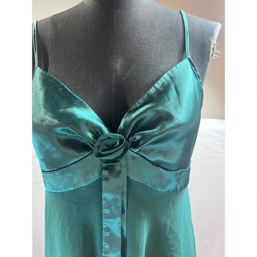 Victoria's Secret Emerald Green Satin Chiffon Rosette Babydoll Chemise Large